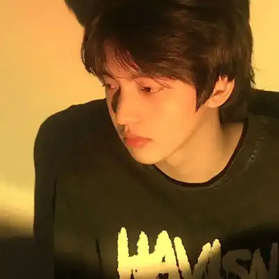 庾芝芳
